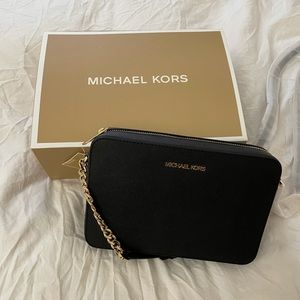Michael Kors cross body